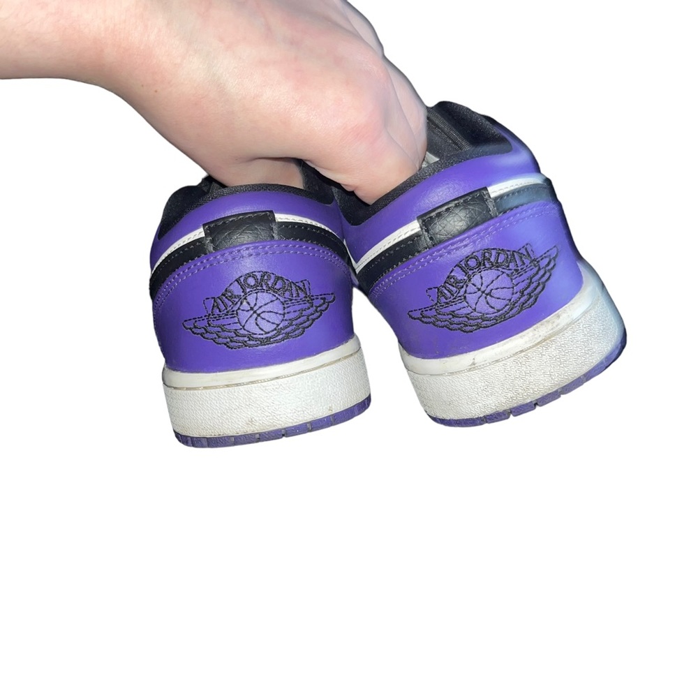 2020 Air Jordan 1 Low 'Court Purple' Mens sneakers size 8 553558-500l - Picture 2 of 10
